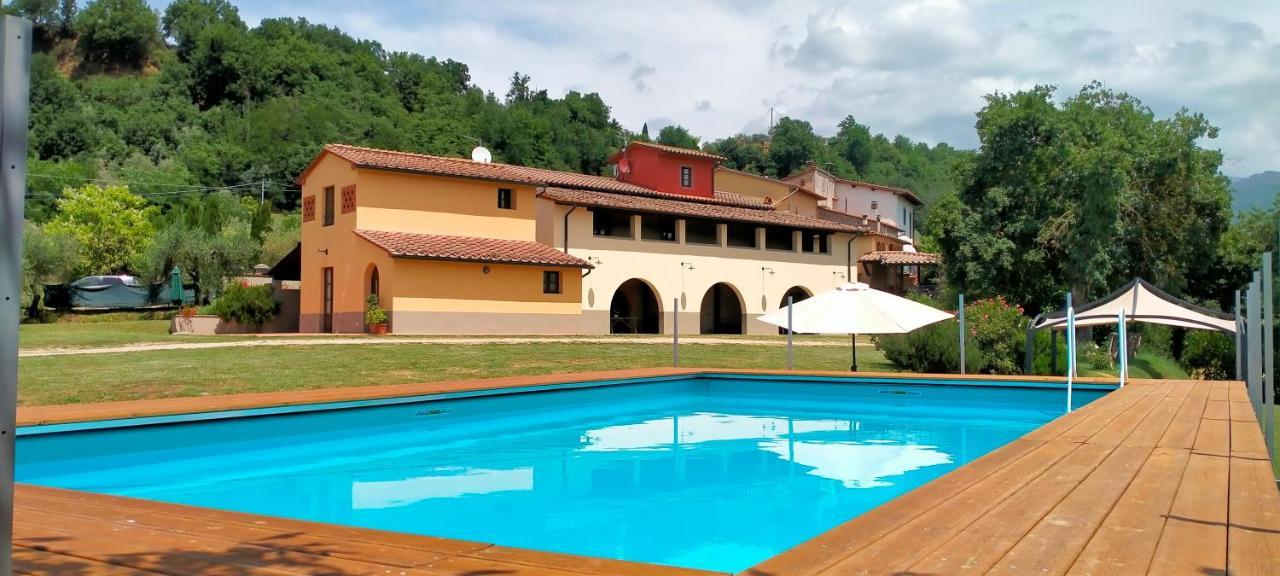 Agriturismo Lo Zolfino Penna Eksteriør billede