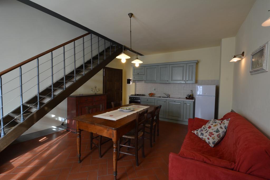 Agriturismo Lo Zolfino Penna Eksteriør billede